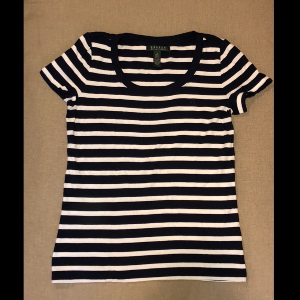 *NWOT* Ralph Lauren T-Shirt